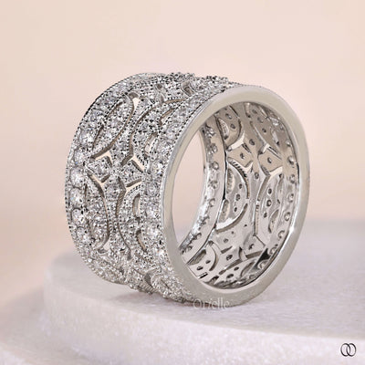 handmade band art deco round diamond ring
