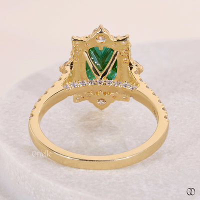 yellow gold engagement ring green diamond ring
