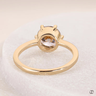 handmade ring yellow gold solitaire diamond
