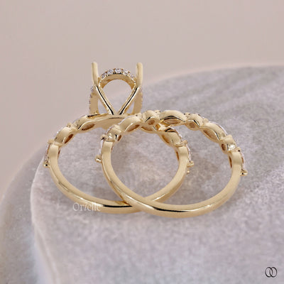Shared prong setting ring with closely set diamonds
