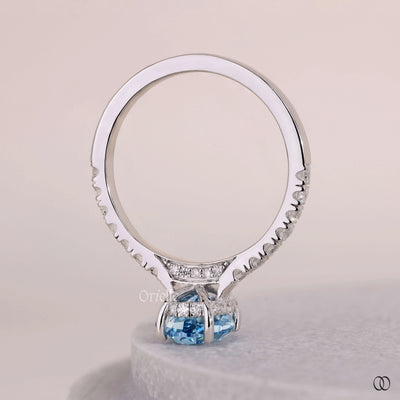 cathedral ring setting oval diamond ring

