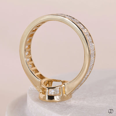 unique setting ring oval cut diamond ring
