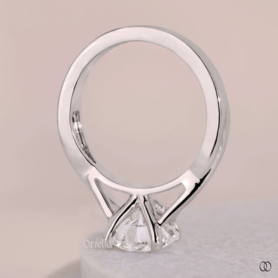 Handmade ring with twisted shank and white gold finish
