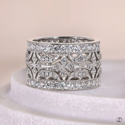 unique design band milgrain wedding ring
