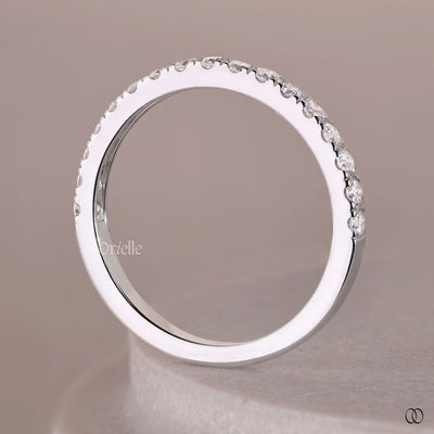 handmade ring round diamond wedding band

