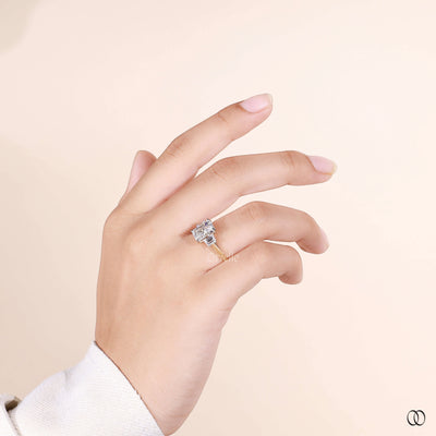 unique design ring trapezoid diamond setting
