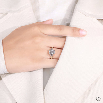 lab grown diamond ring three stone design
