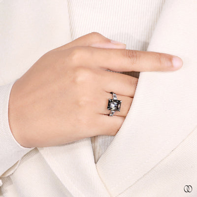 lab grown diamond ring radiant cut style
