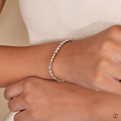 prong setting round diamond tennis bracelet
