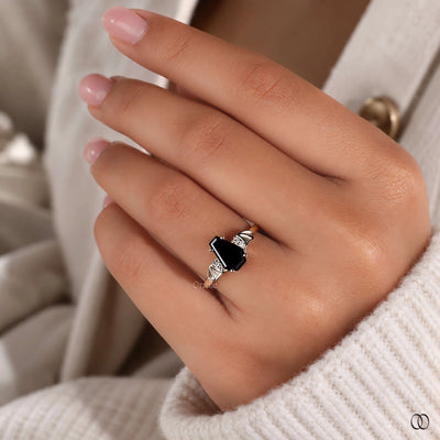 side round cut engagement ring

