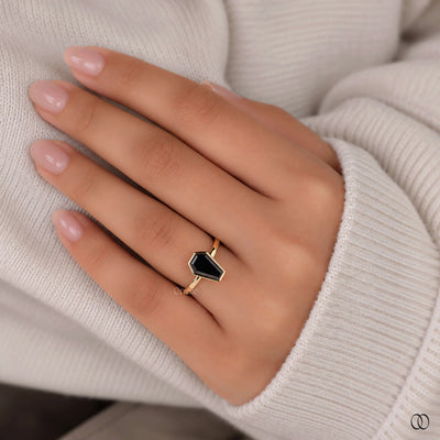 unique design yellow gold moissanite ring