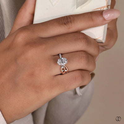 handmade ring oval diamond rose gold design
