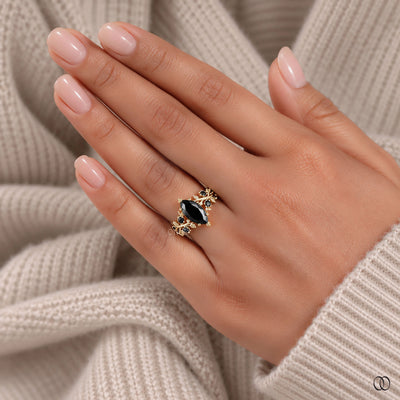 unique design leaf engagement ring
