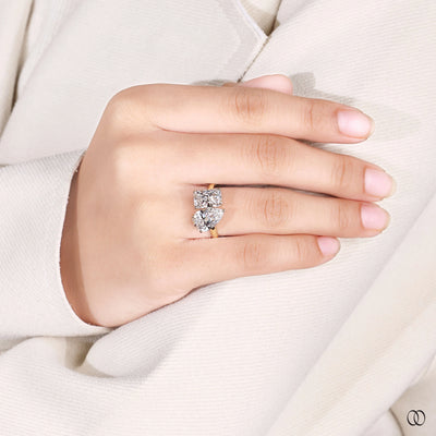 lab grown diamond ring toi et moi style
