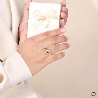 lab grown diamond ring cushion cut setting
