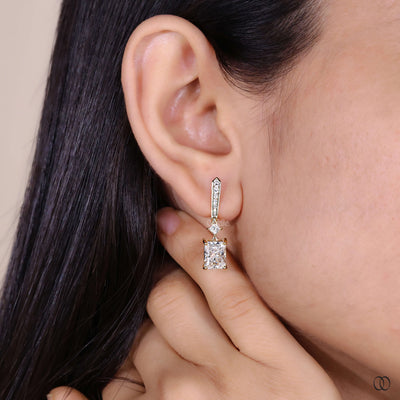 prong setting earrings princess cut diamonds
