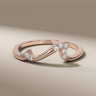 handmade wave design round diamond band
