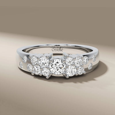 lab grown diamond round wedding band in prong setting
