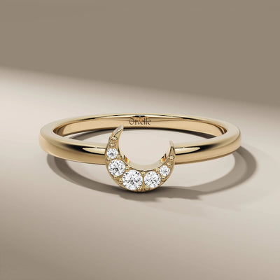 round cut half moon wedding band in yellow gold
