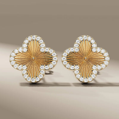Stud flower earrings with round cut lab grown diamonds in gold
