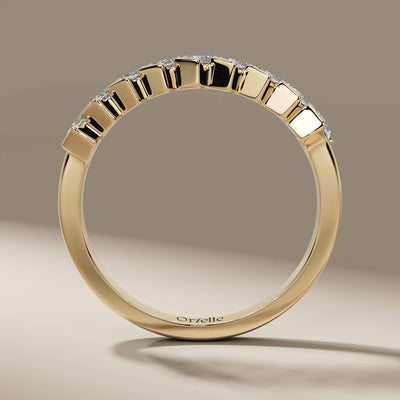 unique baguette diamond bar setting wedding band
