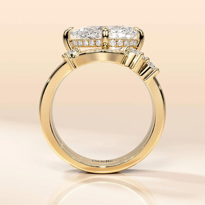 Pear Cut Engagement Ring Set with Round Moissanite Curved Band
