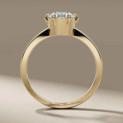 round diamond engagement ring handcrafted in prong setting

